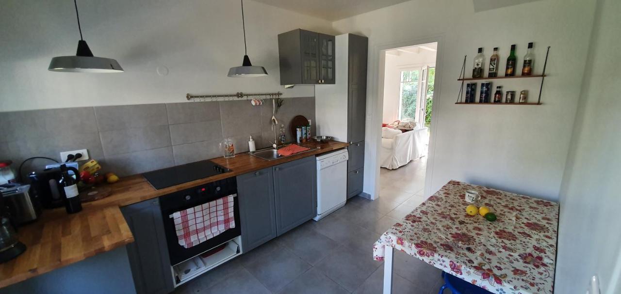 Belle Maison Acces Plage A Pied A La Garde St Cast 圣卡勒吉勒多 外观 照片